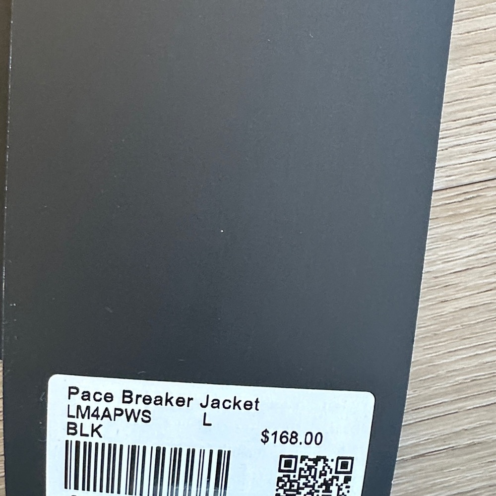 Lululemon Pace Breaker Jacket - Picture 8 of 10